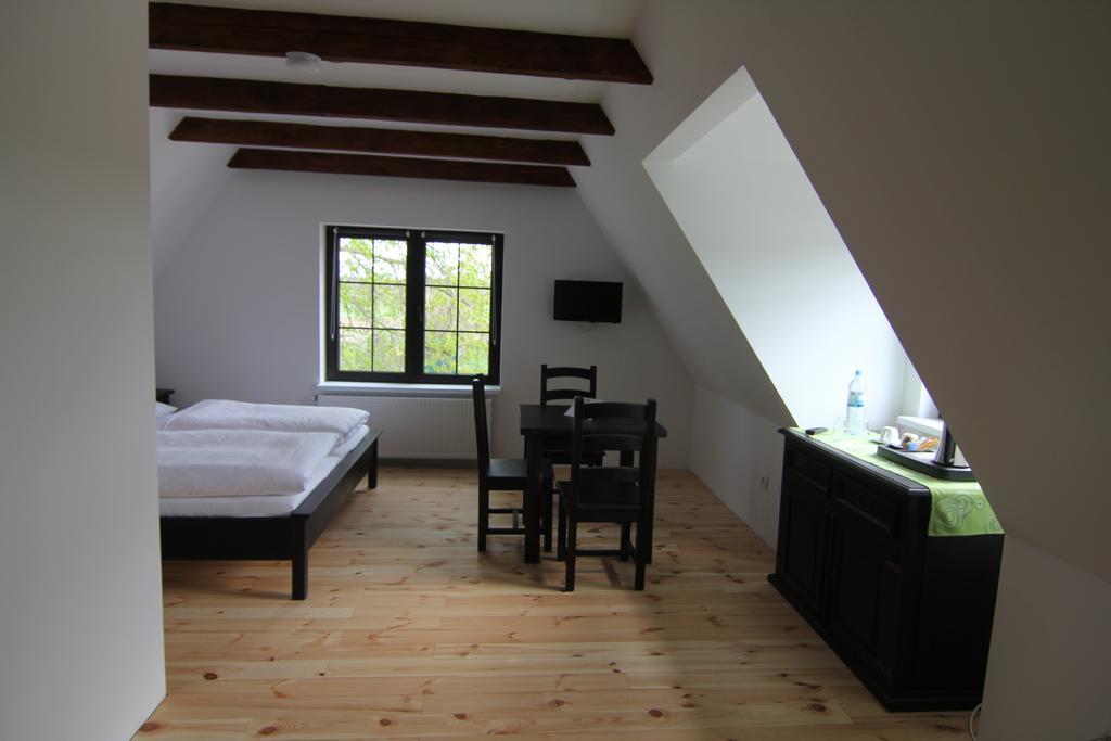 Radler'S Hof Hotel Letschin Bagian luar foto
