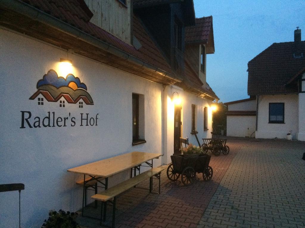 Radler'S Hof Hotel Letschin Bagian luar foto